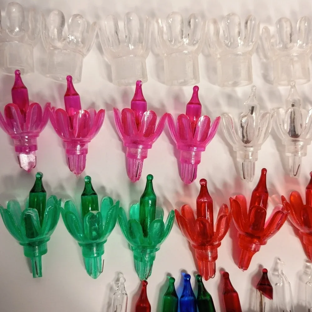 Lot of 36 VTG Tulip Flower Petal Reflector Christmas Light Covers w/Bulbs